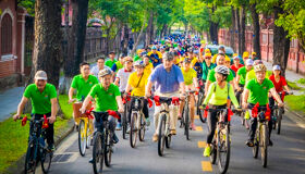 Pedal through the scenic beauty of Hue’s countryside